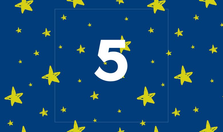 Türchen 5 Design mit der Zahl 5